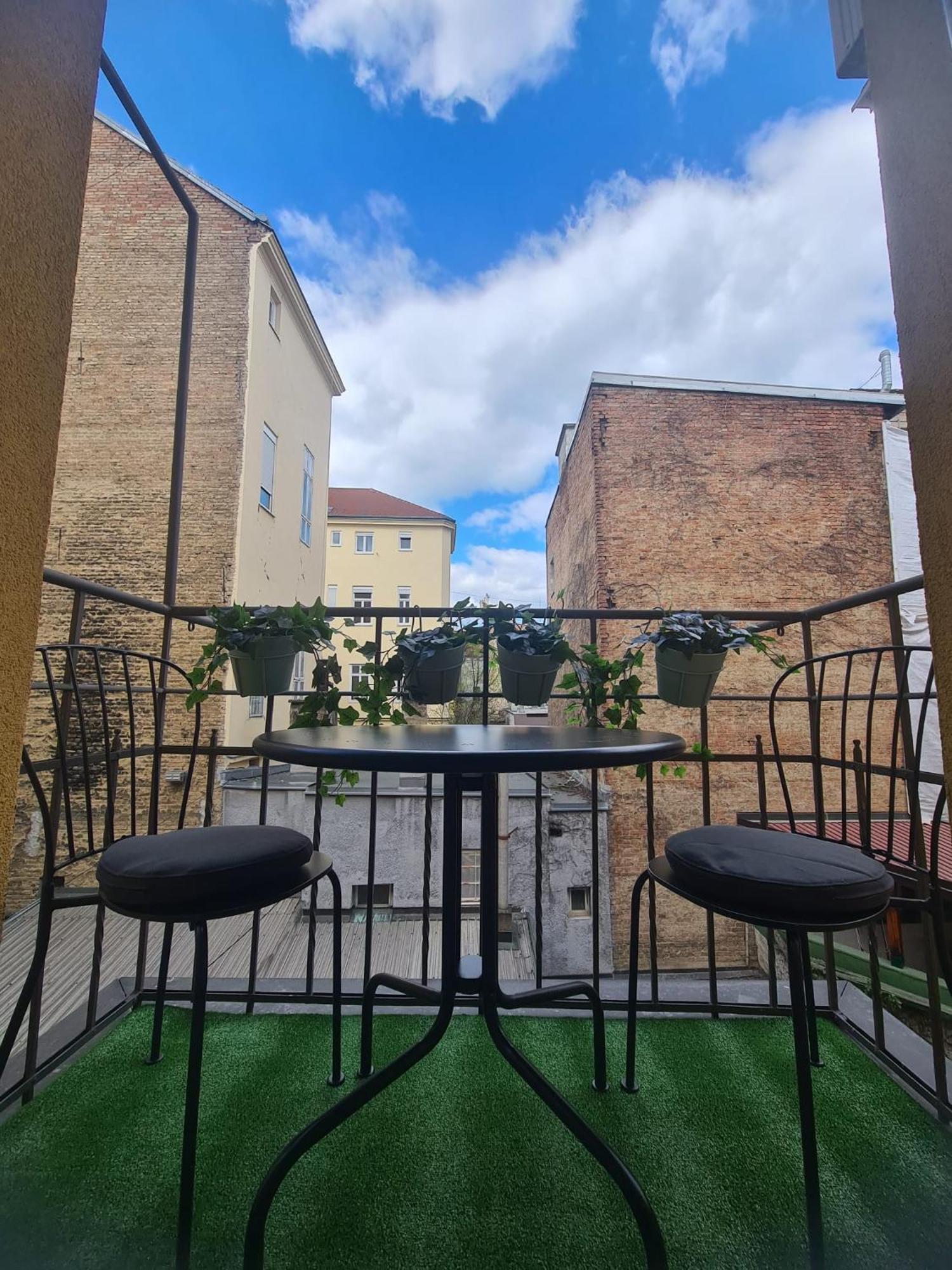 Golden Star Apartment Zagreb Exterior photo